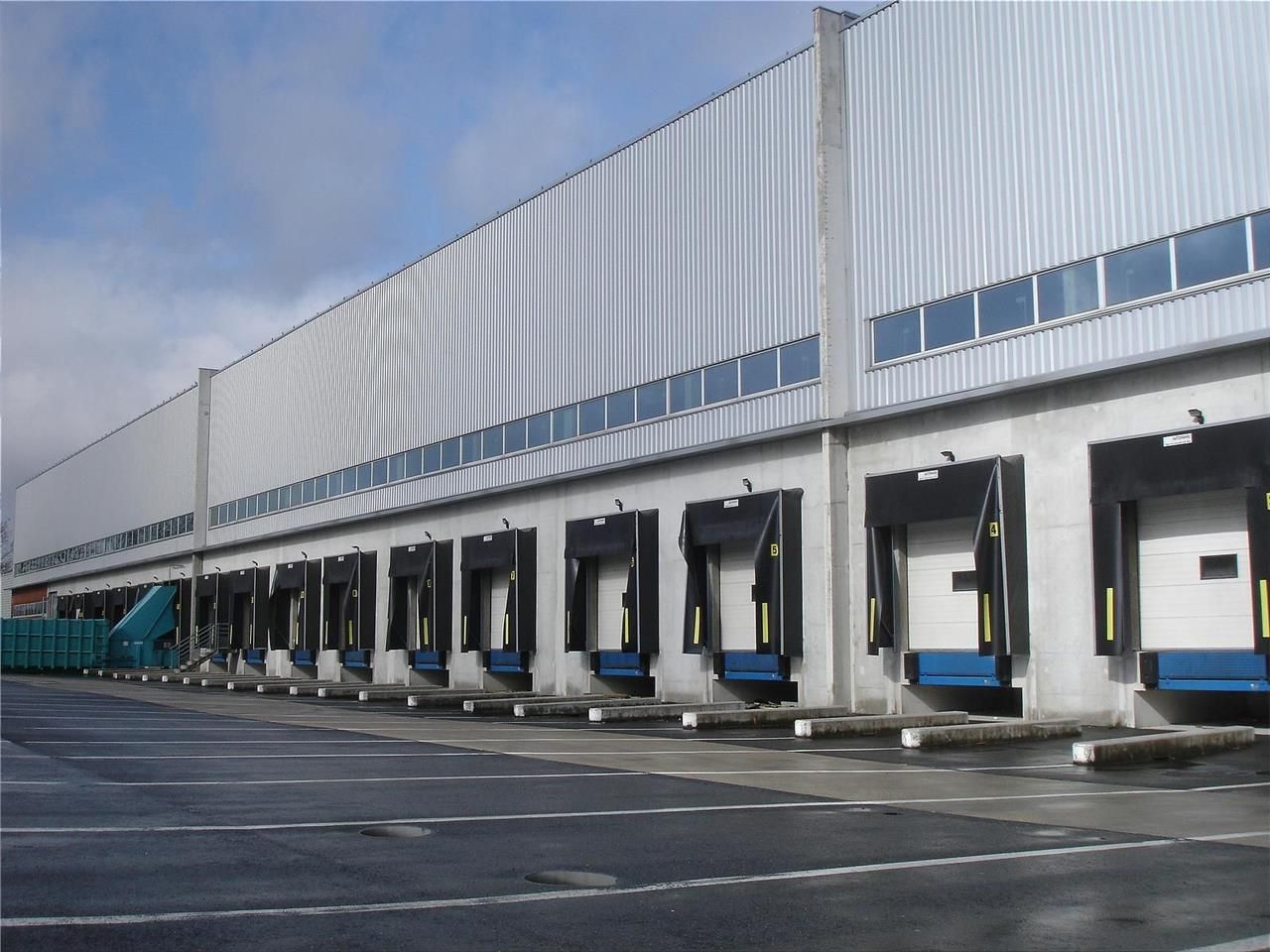 HERBLAY (95), CBRE vous propose à la location à 3