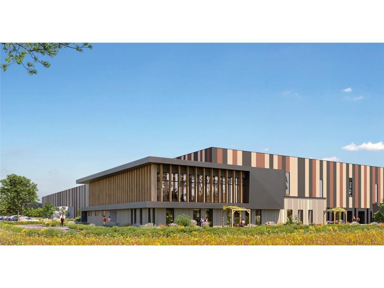 Situé à environ 30 minutes au Nord d'Orléans, en 