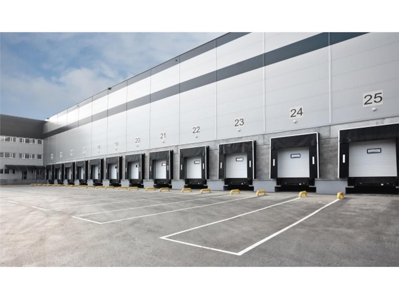 CBRE vous propose à louer, un bâtiment logistique