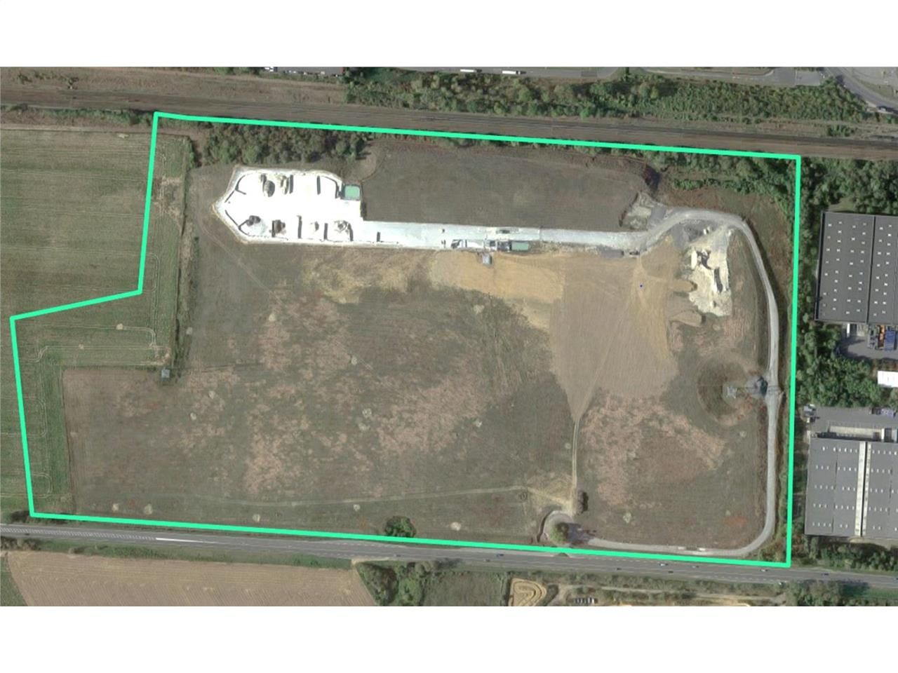 A 30 kms au Nord de Paris, bâtiment logistique de