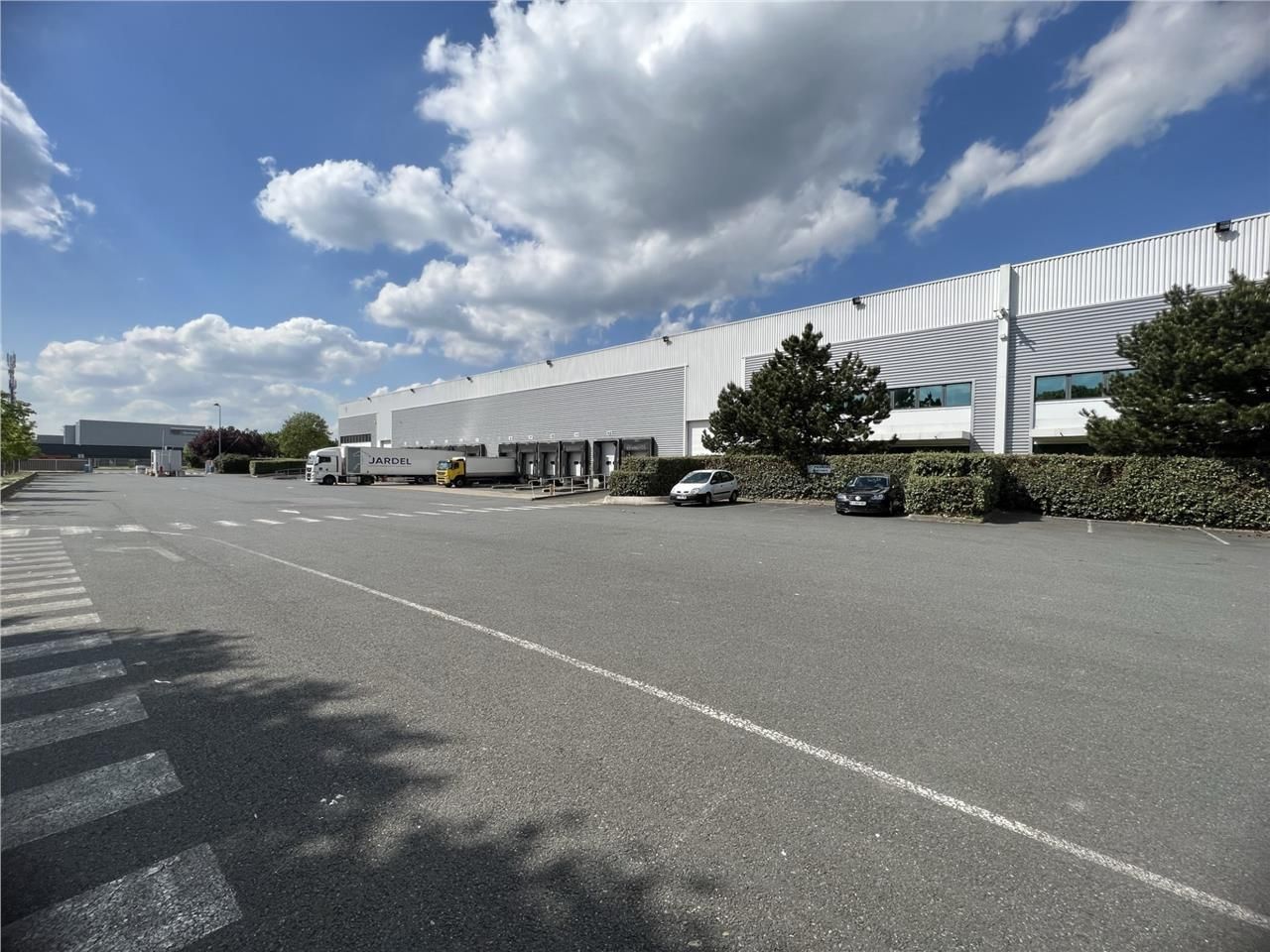 Pôle Sénart - 2 cellules disponibles au sein d'un