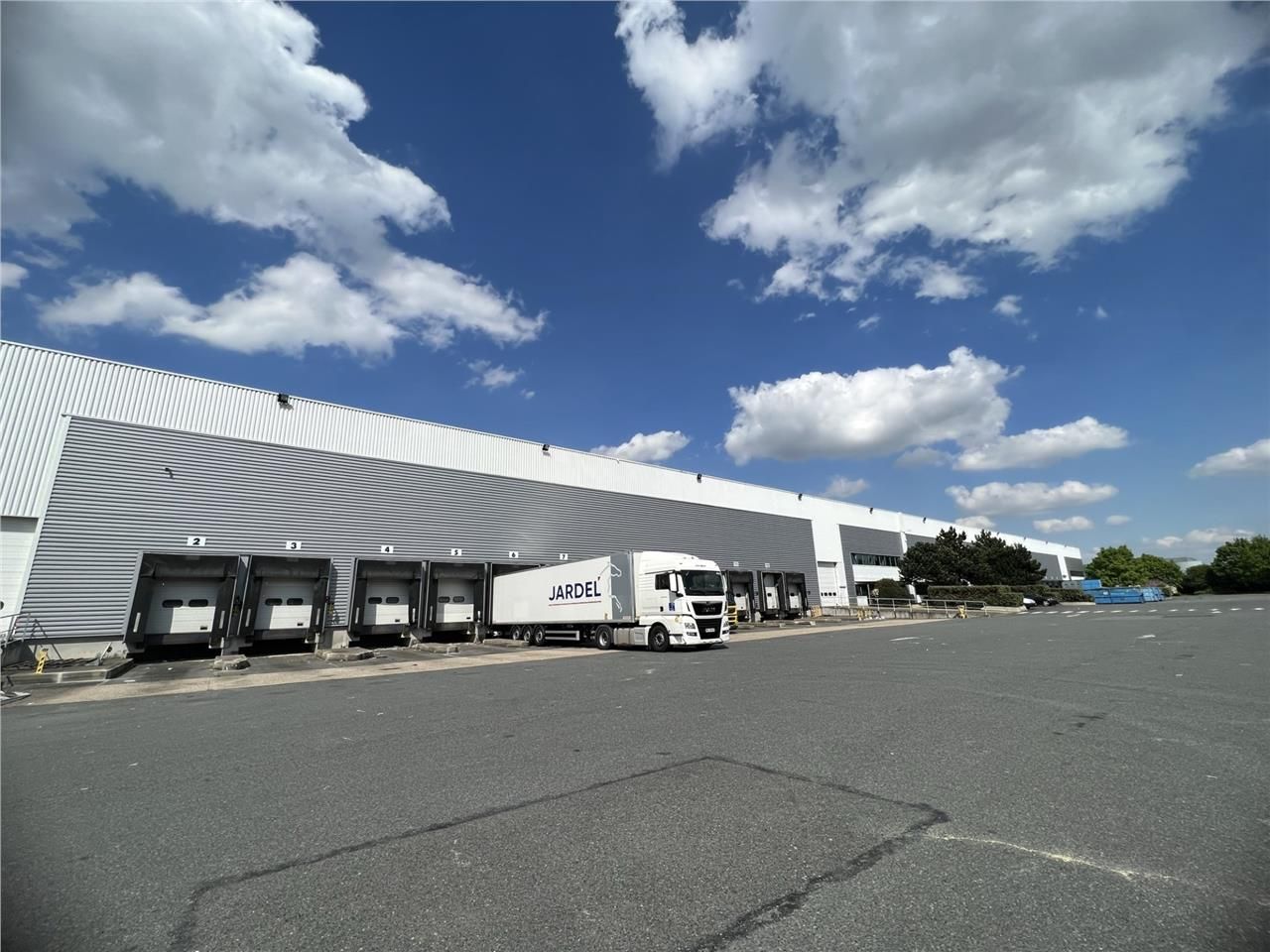 Pôle Sénart - 2 cellules disponibles au sein d'un