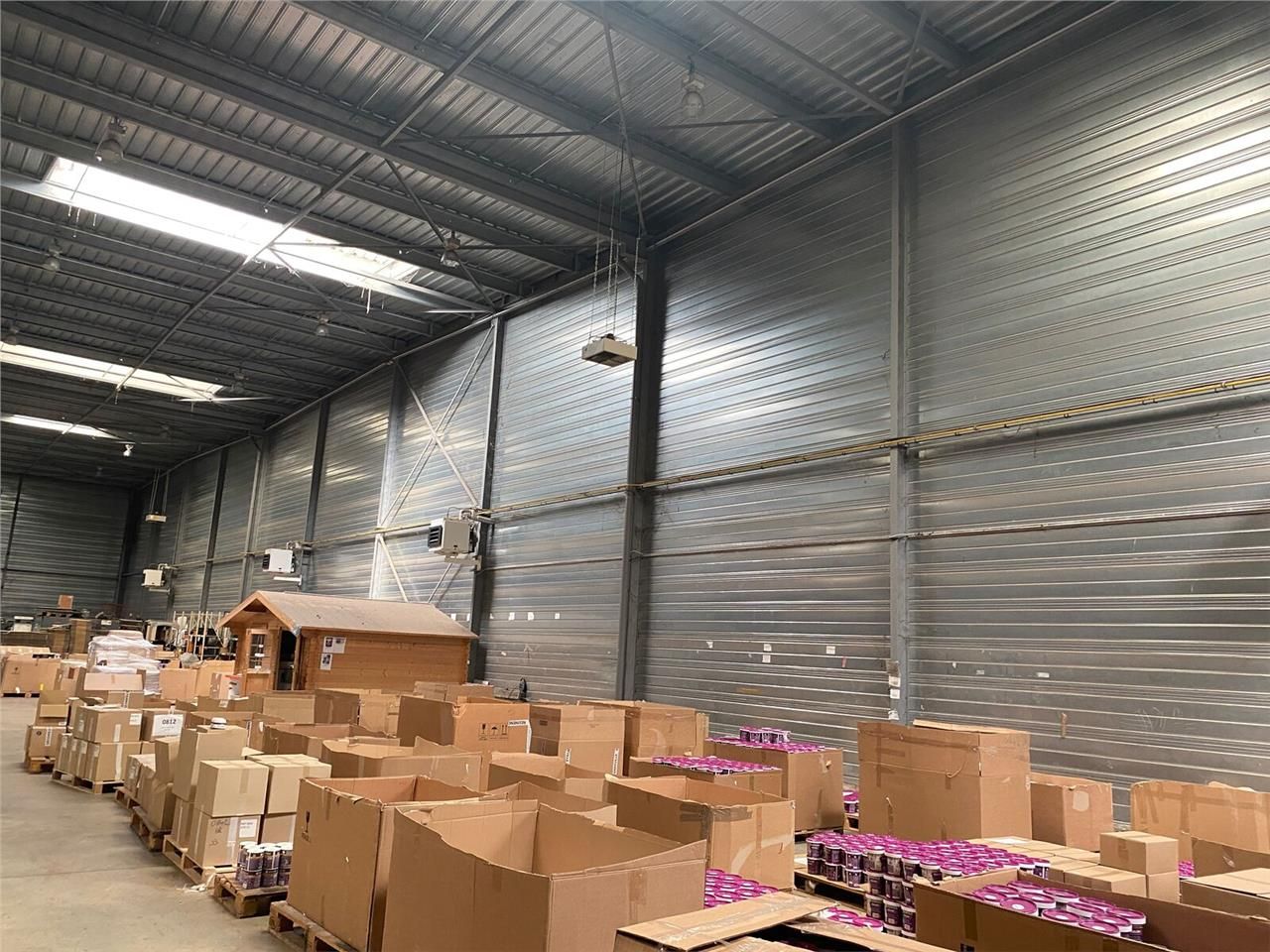 CBRE vous propose à la vente un bâtiment d'activi