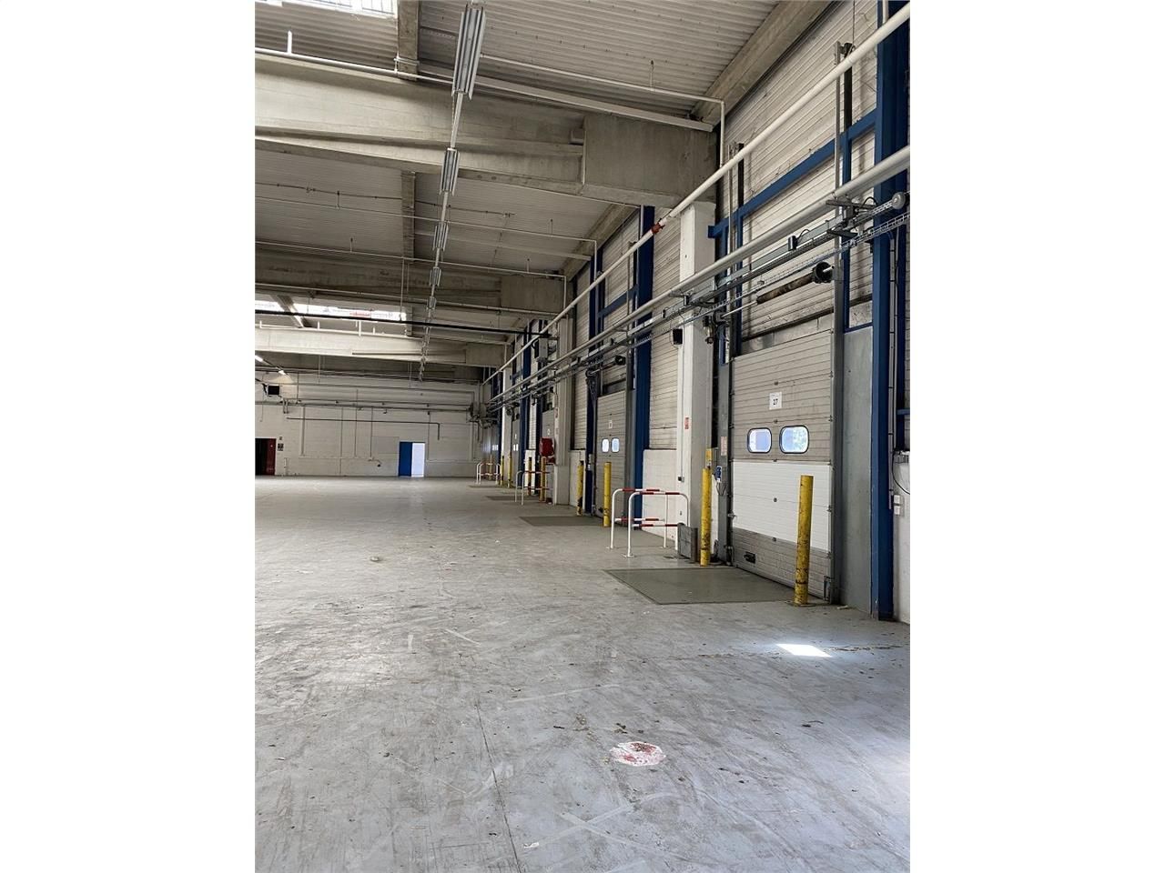 CBRE vous propose à louer un entrepôt/local d'act