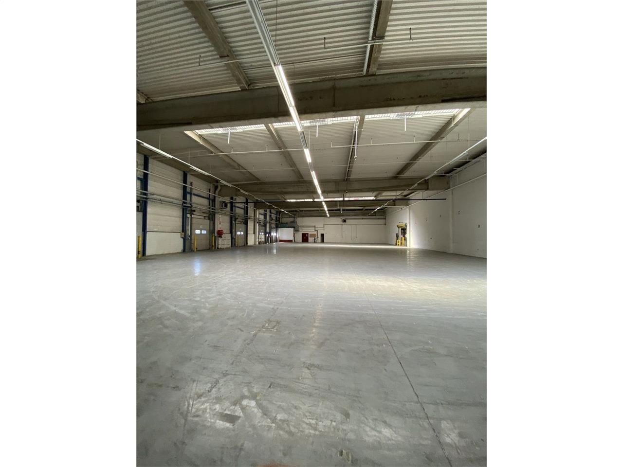 CBRE vous propose à louer un entrepôt/local d'act