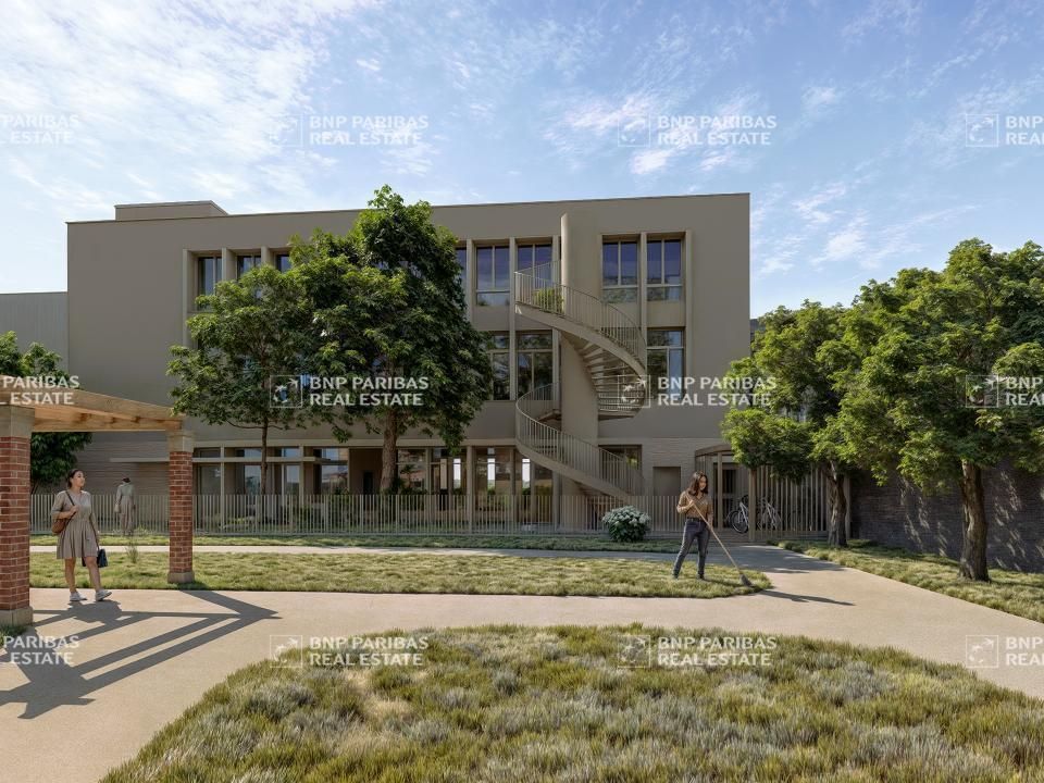 Location Bureaux 938 m² divisibles 37000 Tours