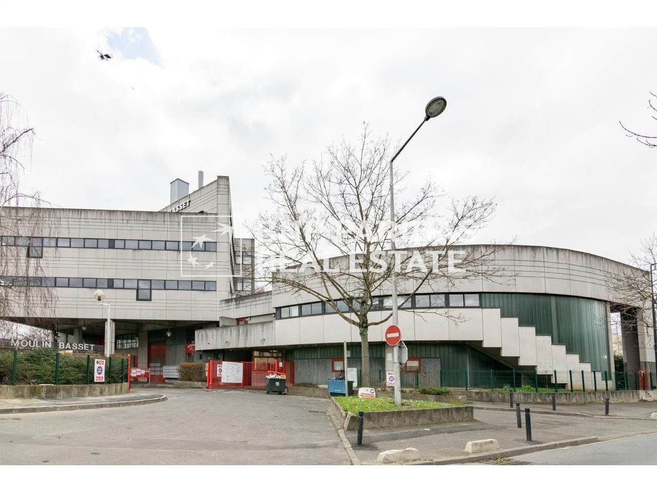 Location PME-PMI 1061 m² divisibles 93200 Saint-denis