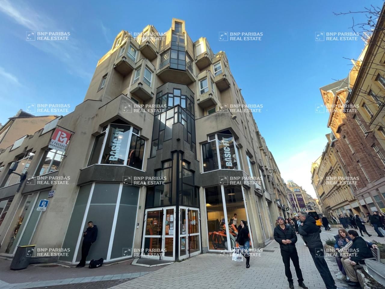 1076.05 m² pour ce local commercial en vente à Metz