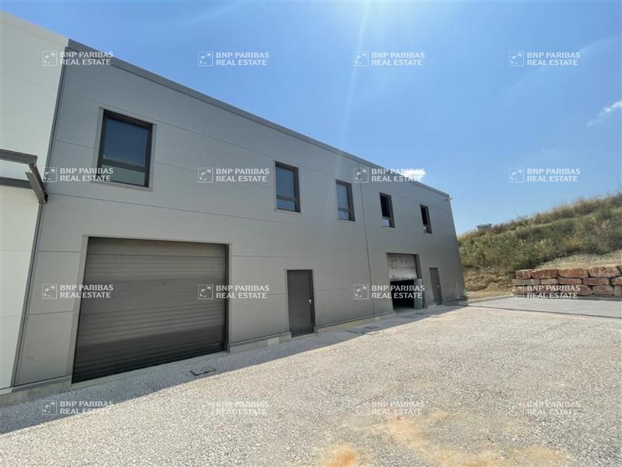 Location Activité 379.44 m² divisibles 34790 Grabels