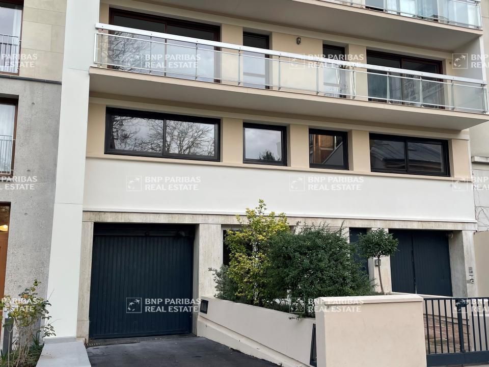 Vente Bureaux 139.08 m² non divisibles 75015 Paris