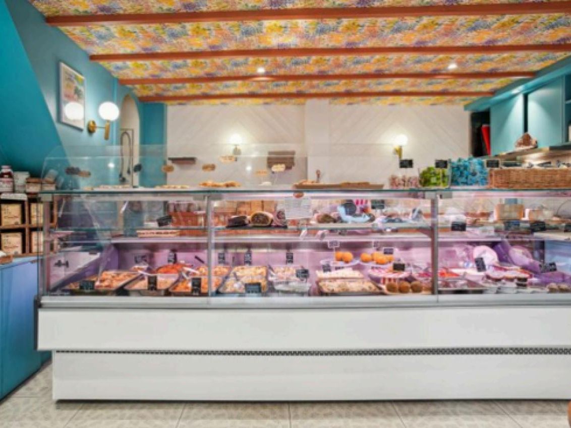 50 m² pour ce local commercial en vente à Asnières-sur-seine