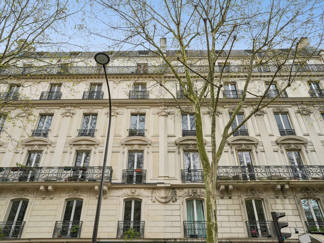 Location Bureaux 99 m² non divisibles 75009 Paris