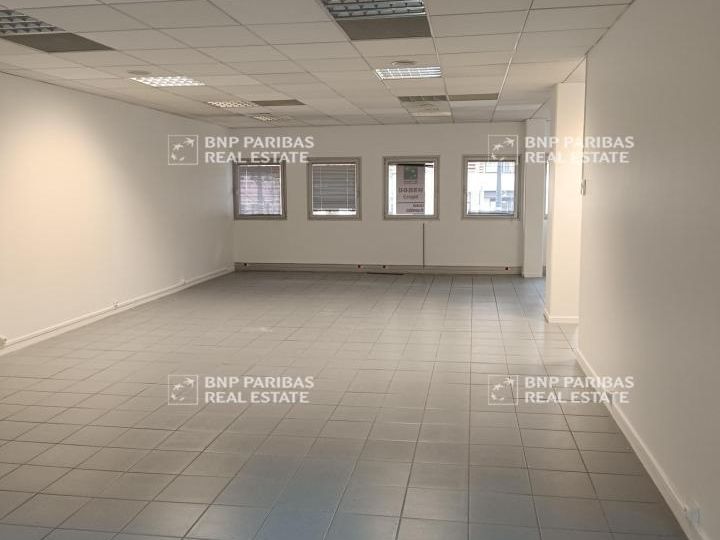 82 m² pour ce bureaux en location à Grenoble