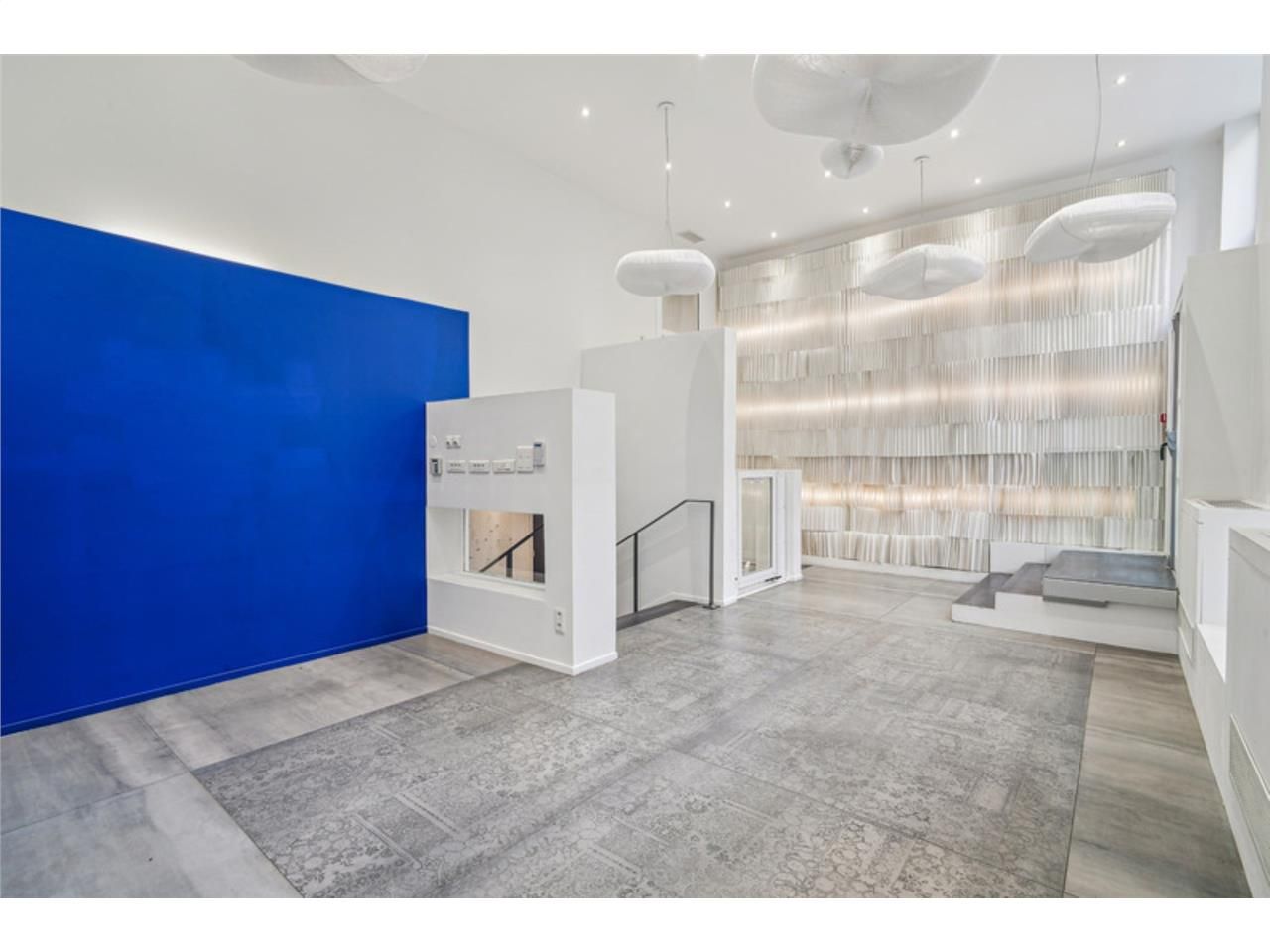 Alex Bolton vous propose à la location, dans le q