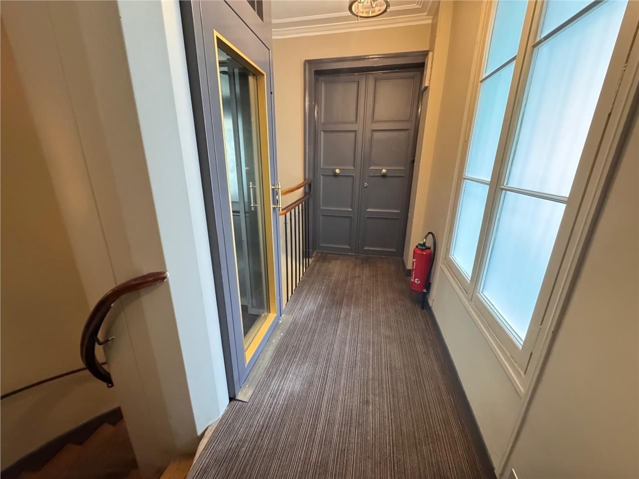 Entre Saint Lazare et Opéra, Alex Bolton  vous pr