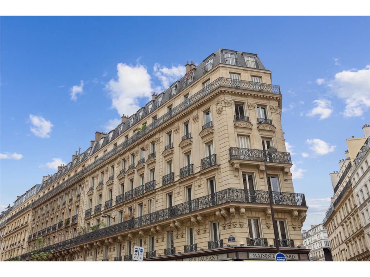 Alex Bolton vous propose un superbe plateau hauss