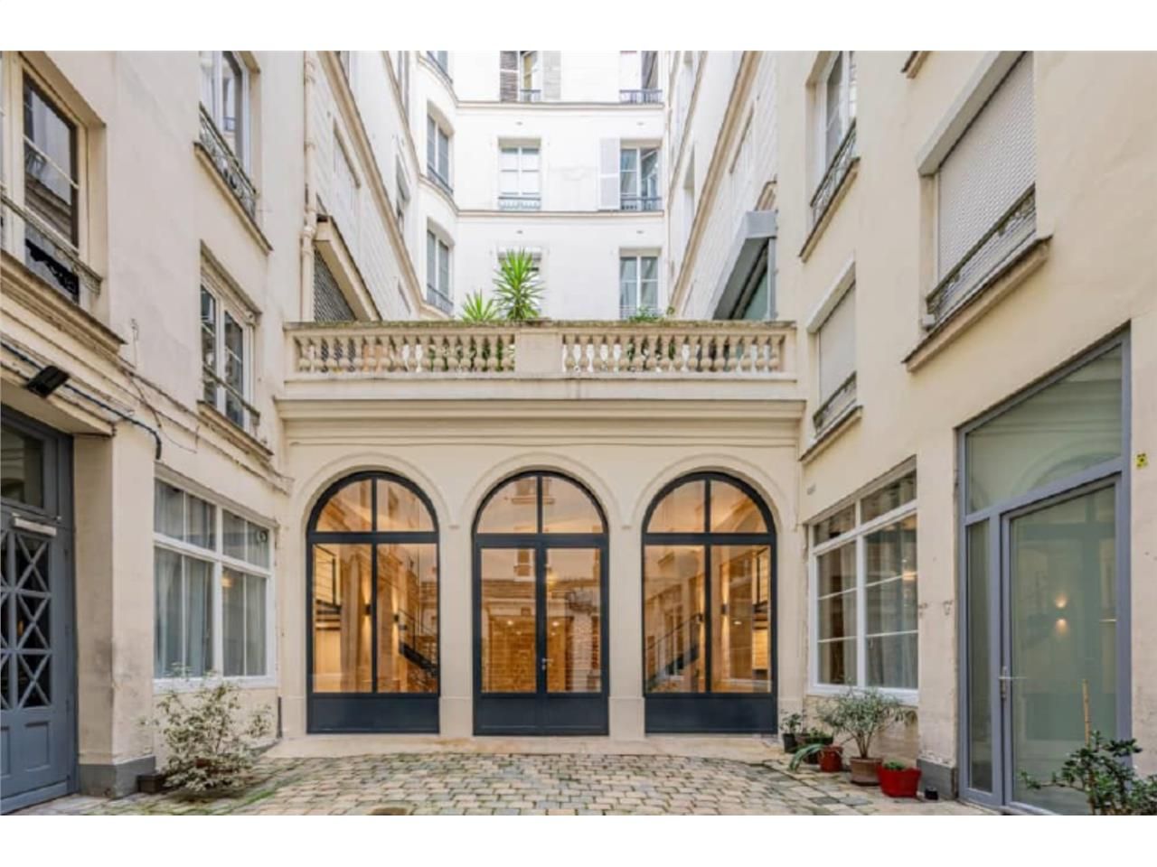 A vendre / A proximité de la place de la Républiq