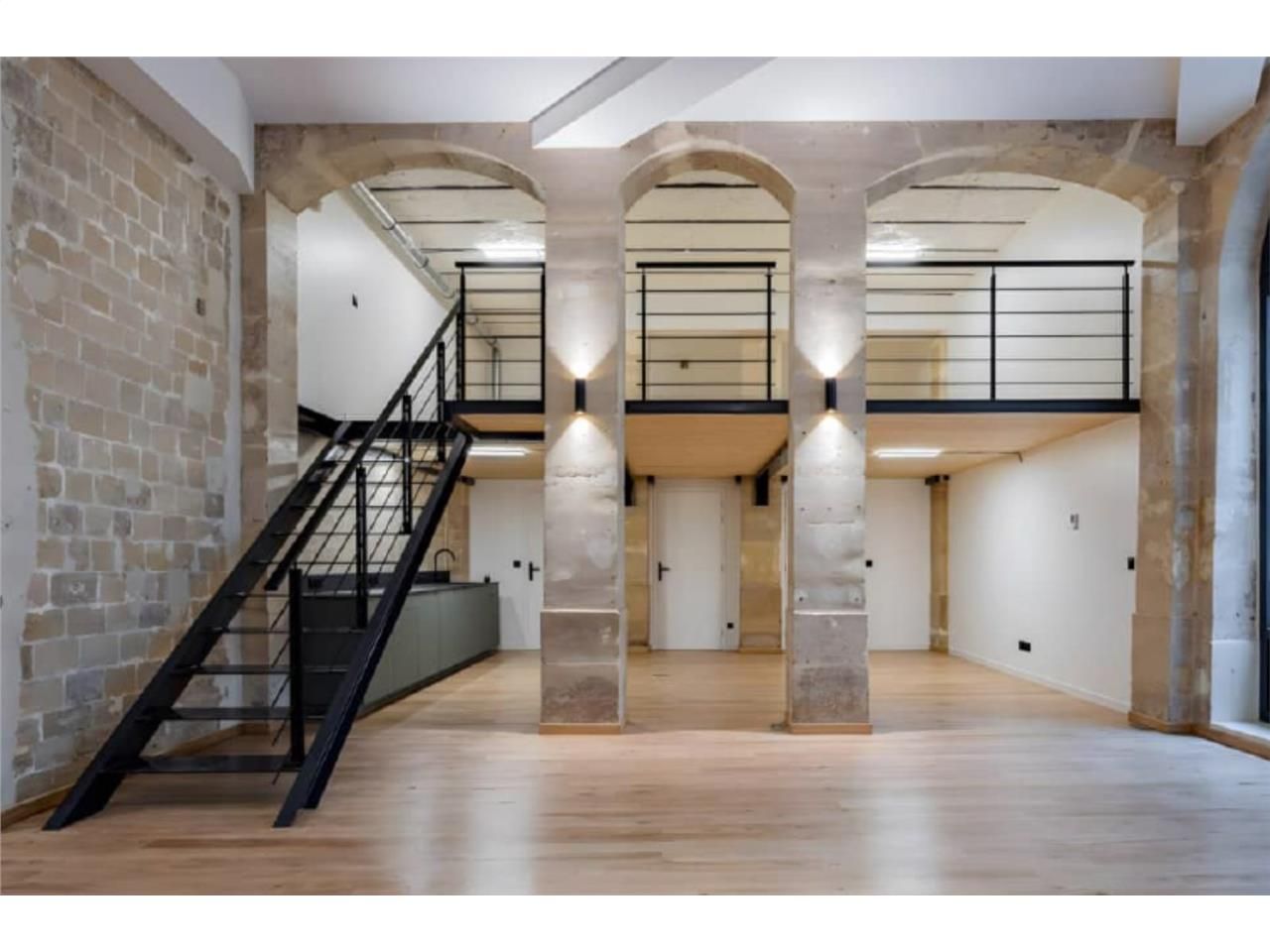 A vendre / A proximité de la place de la Républiq