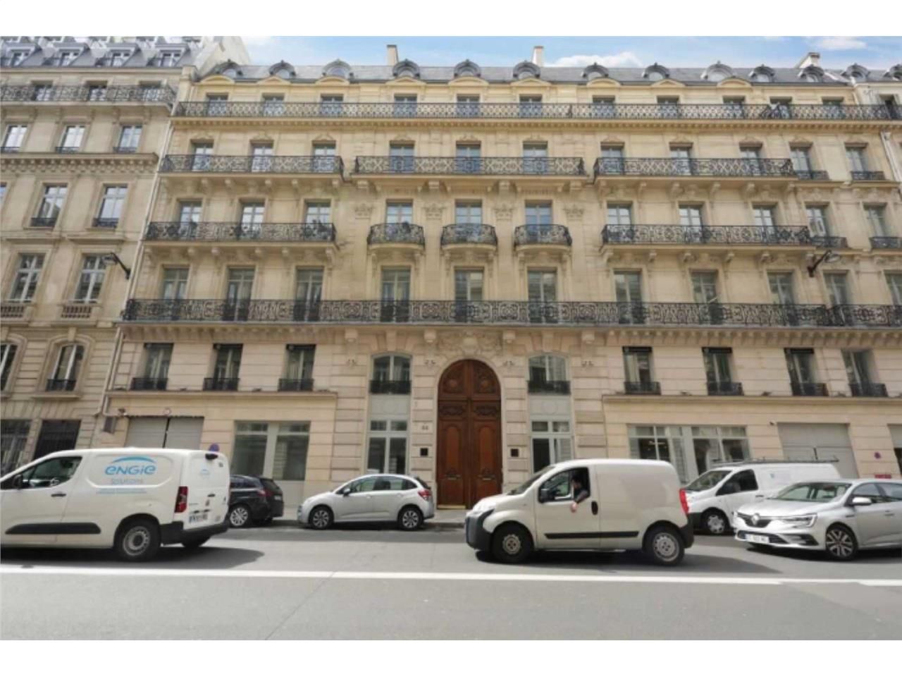 Au sein du prestigieux business center Opéra Vict