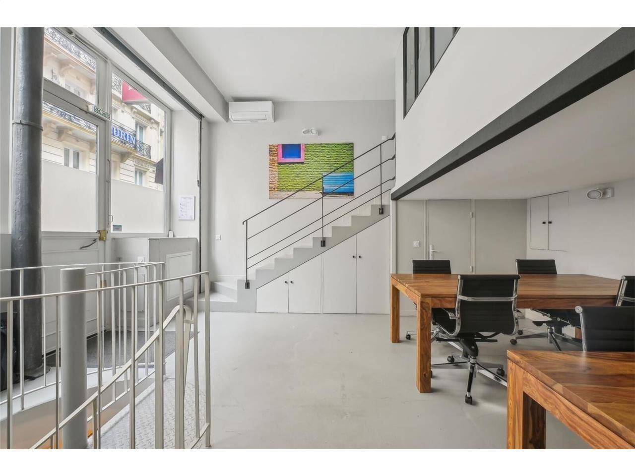 Alex Bolton vous propose à la location une surfac