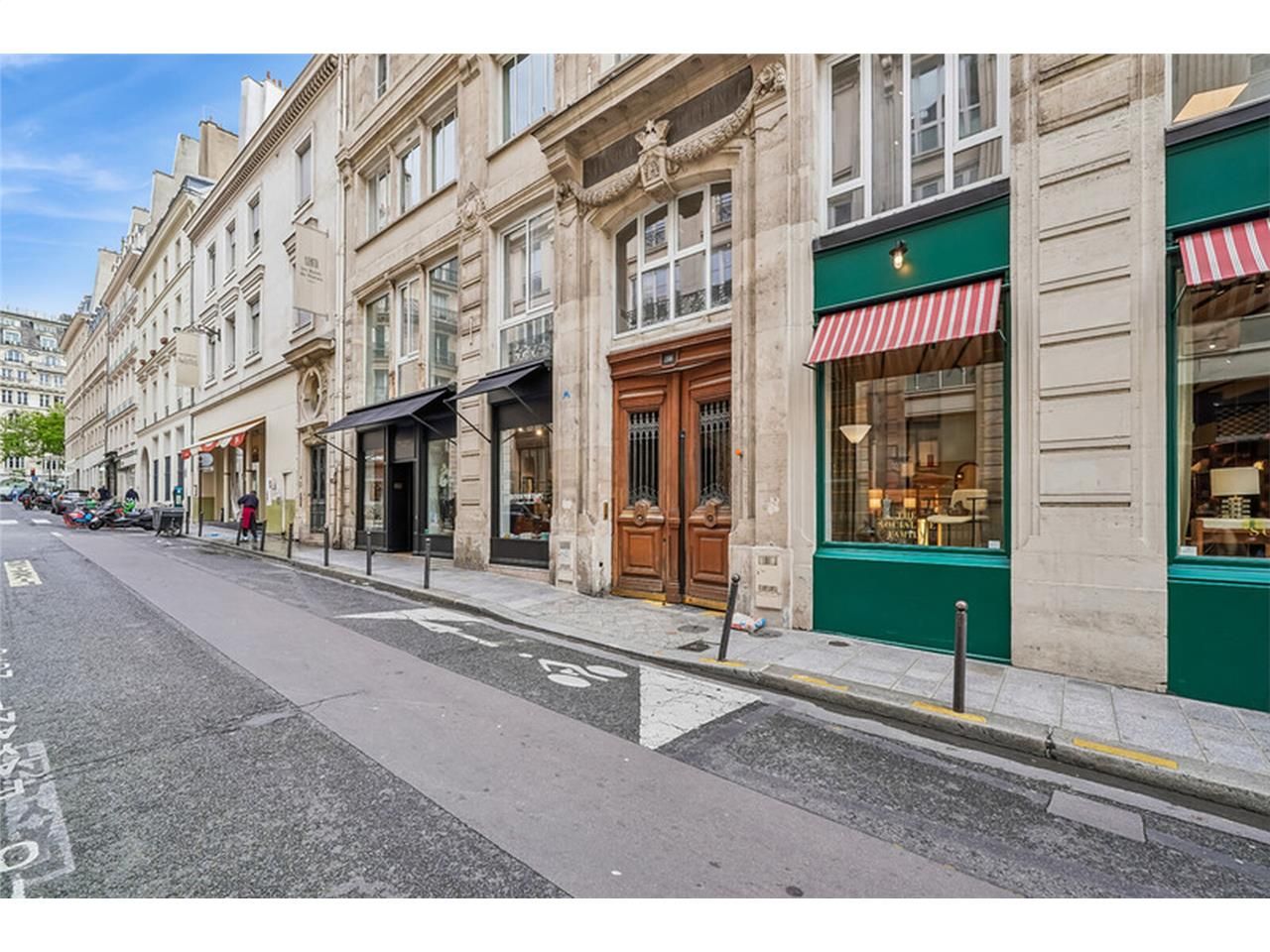 Alex Bolton vous propose à la vente, en exclusivi