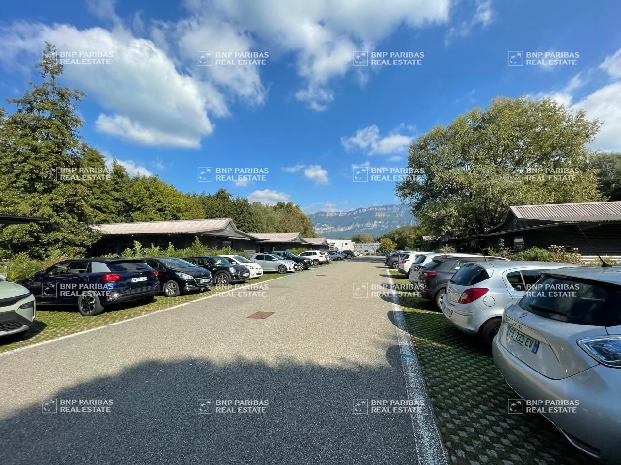 Location Bureaux 265.8 m² non divisibles 73370 Le bourget-du-lac