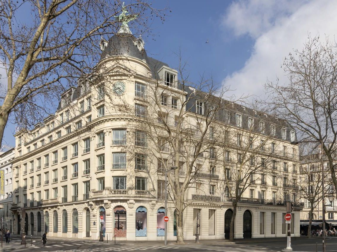 Location Bureaux 10225 m² non divisibles 75008 Paris