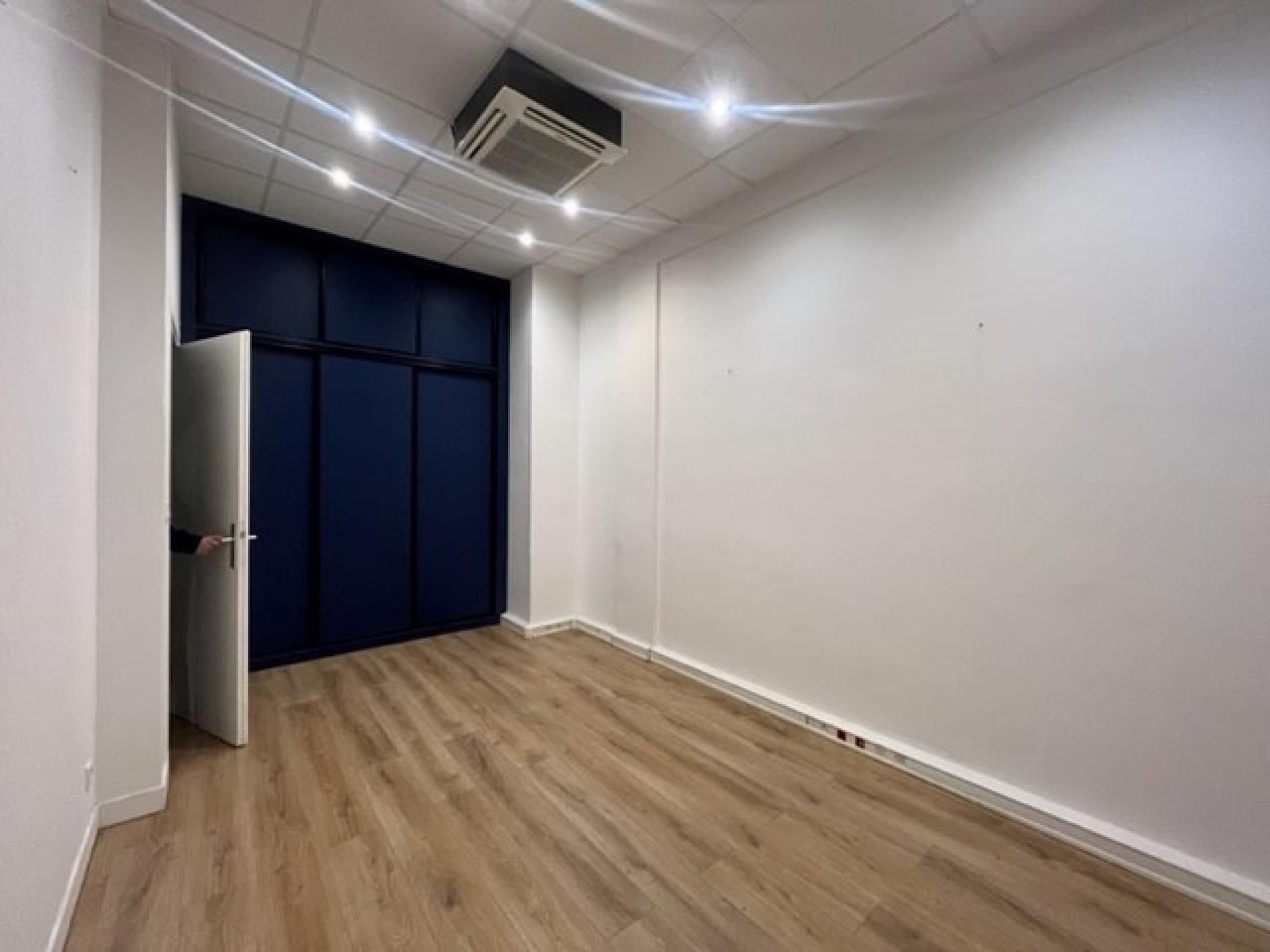 Location Bureaux 45.23 m² non divisibles 75016 Paris