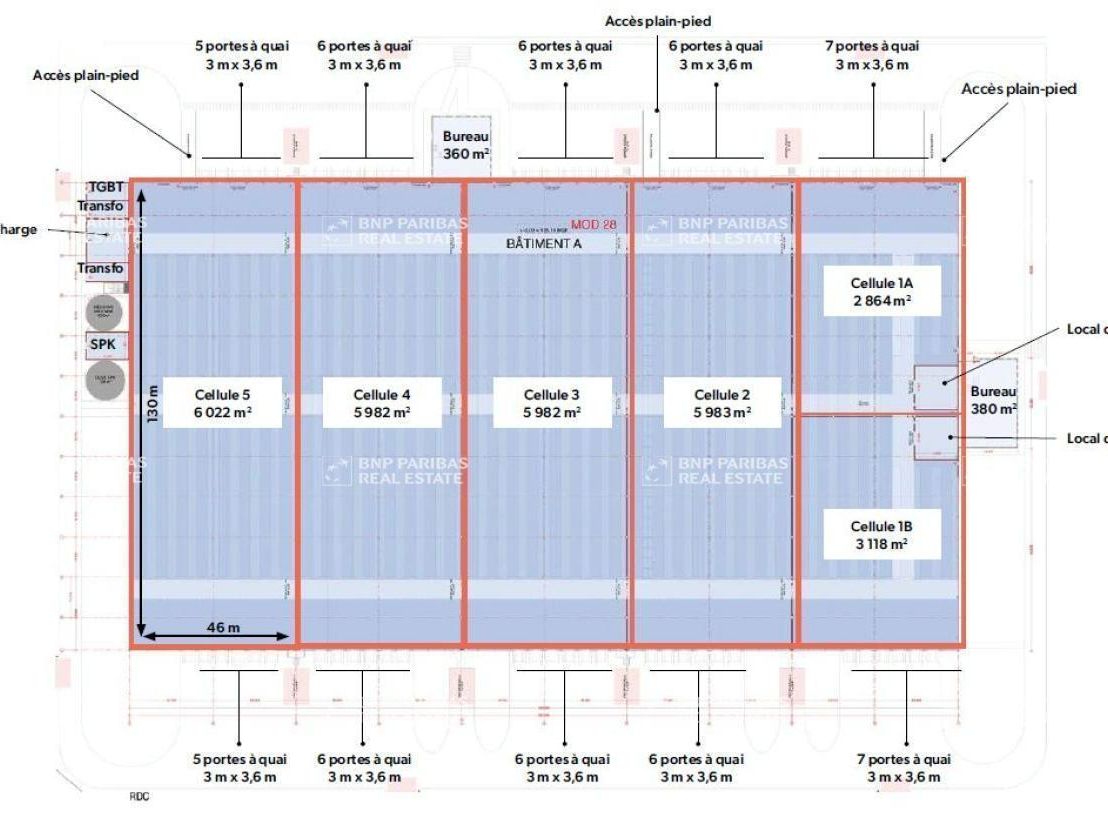 32995 m² pour cetentrepôts classe a en location à Neuillé-pont-pierre