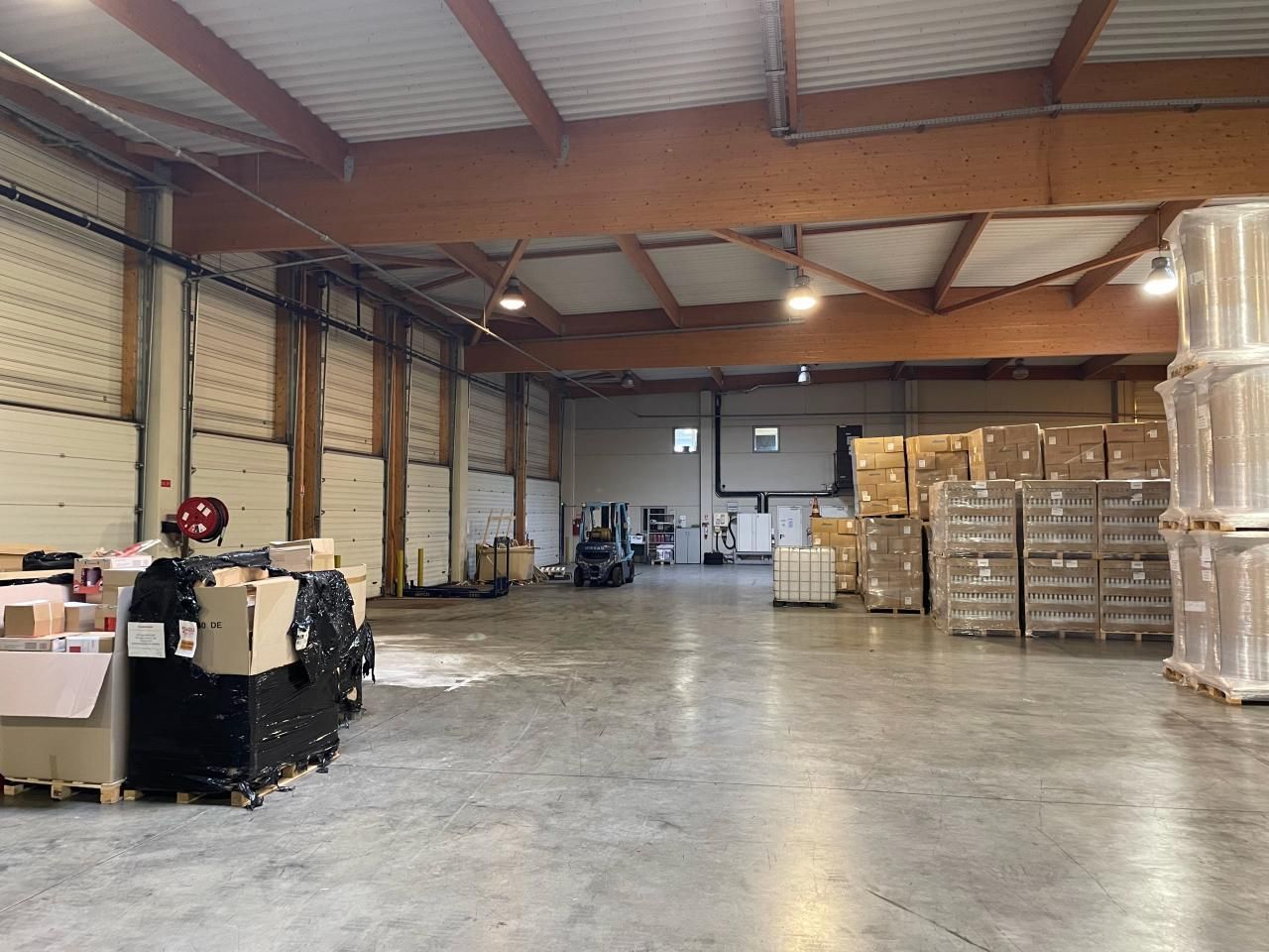 Vente entrepôts classe b à Saint-geours-de-maremne 40230