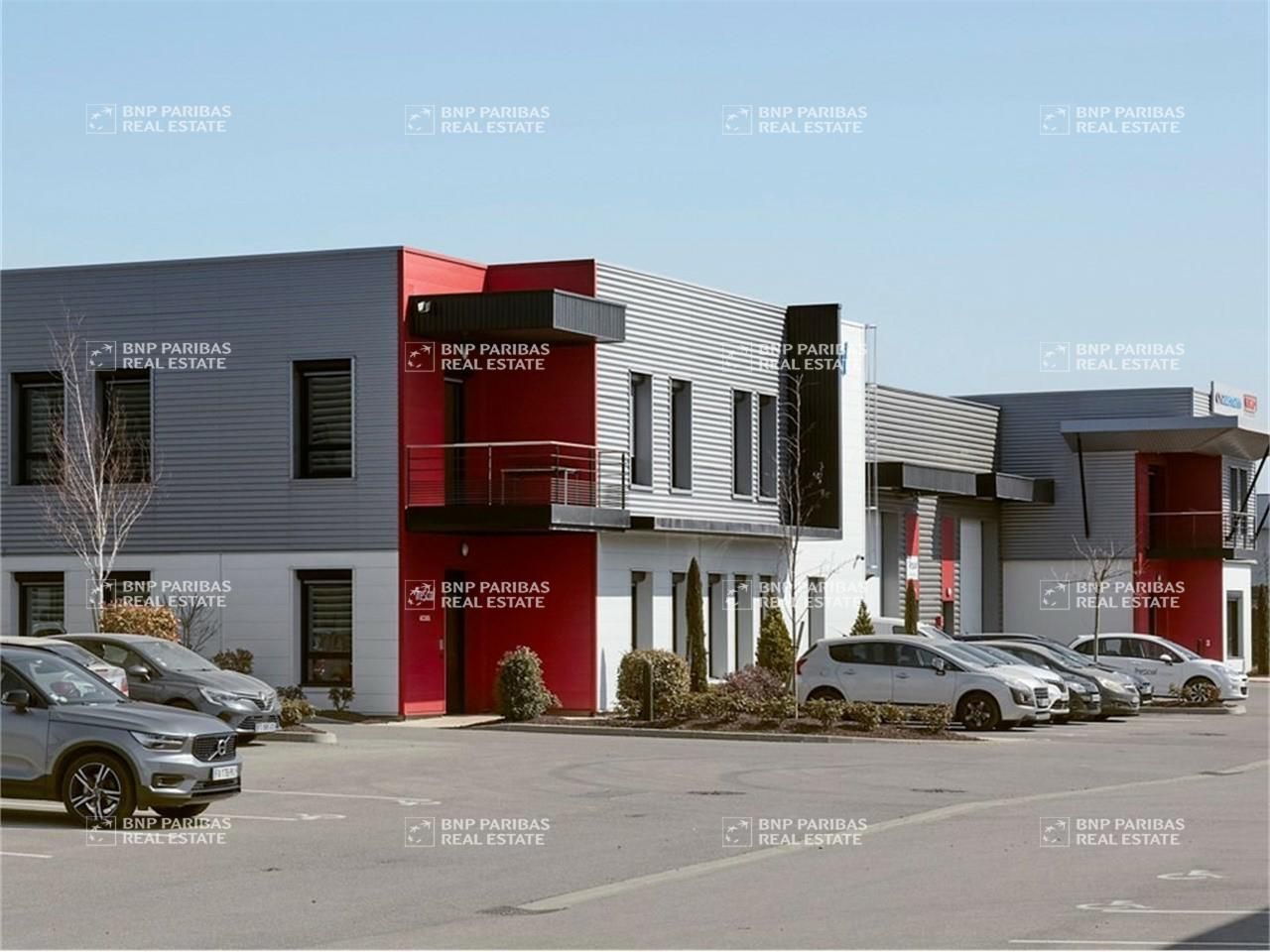 Location Activité 598 m² non divisibles 69800 Saint-priest