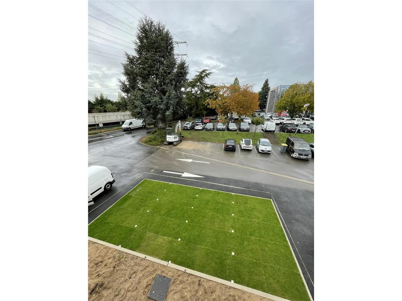 1588 m² pour ce pme-pmi en location à Pontoise