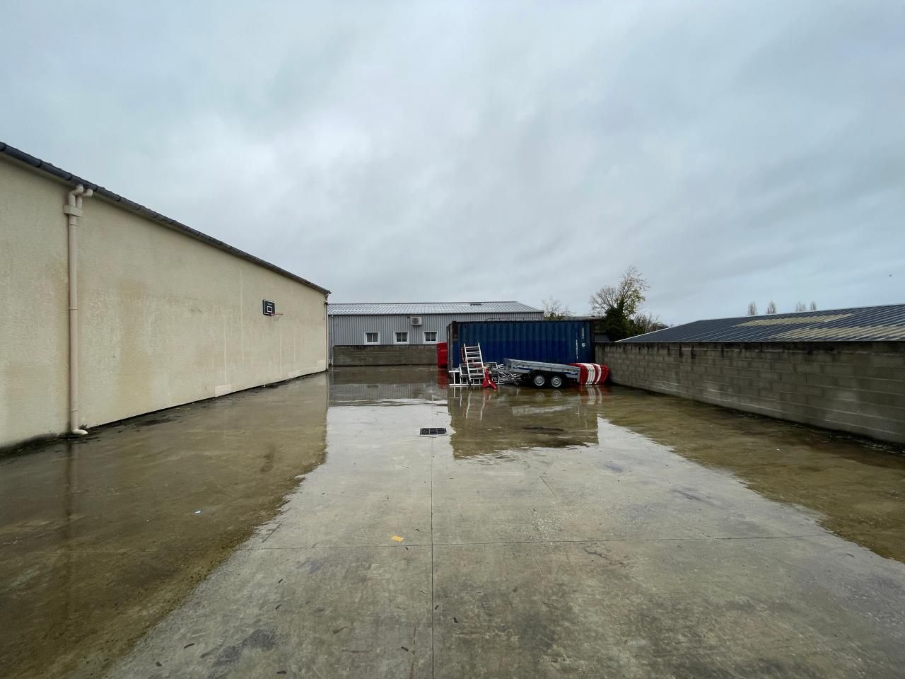 Location Activité 200 m² non divisibles 76650 Petit couronne
