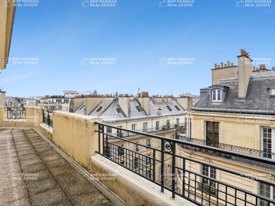 Location Bureaux 156 m² non divisibles 75010 Paris