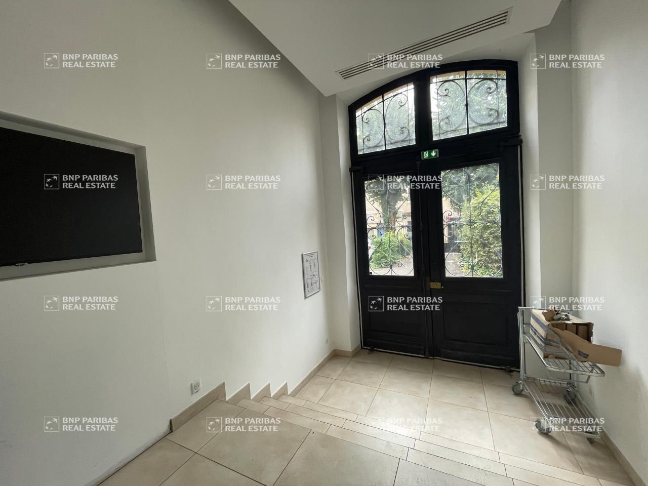 782 m² pour ce bureaux en location à Metz