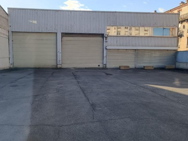 Location Activité 2071 m² non divisibles 93300 Aubervilliers