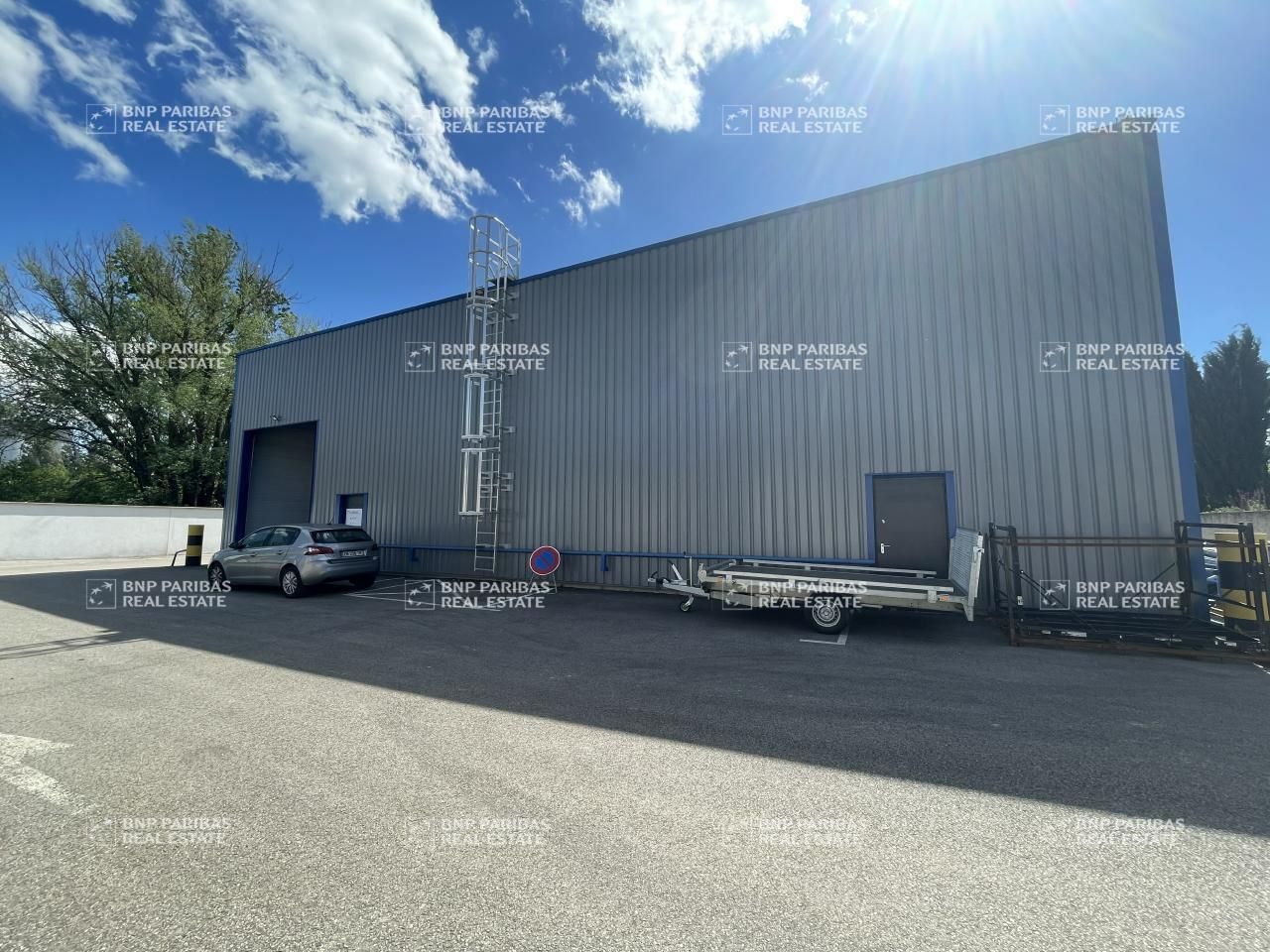 Location Activité 875 m² divisibles 21200 Beaune