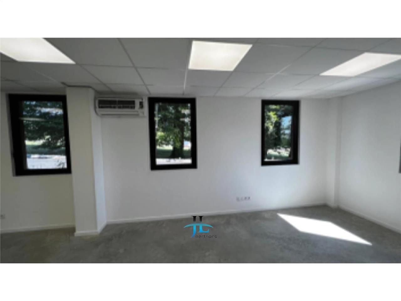 Bureaux 210 m² Parc d'Activité Coulouniex-Chamiers proche A89