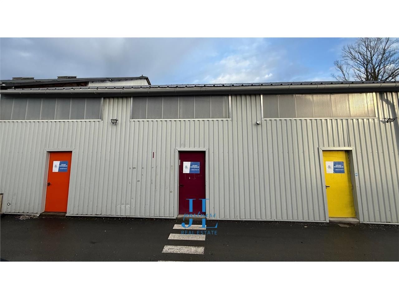 Local d'activité à louer - 90 m2 - Bègles