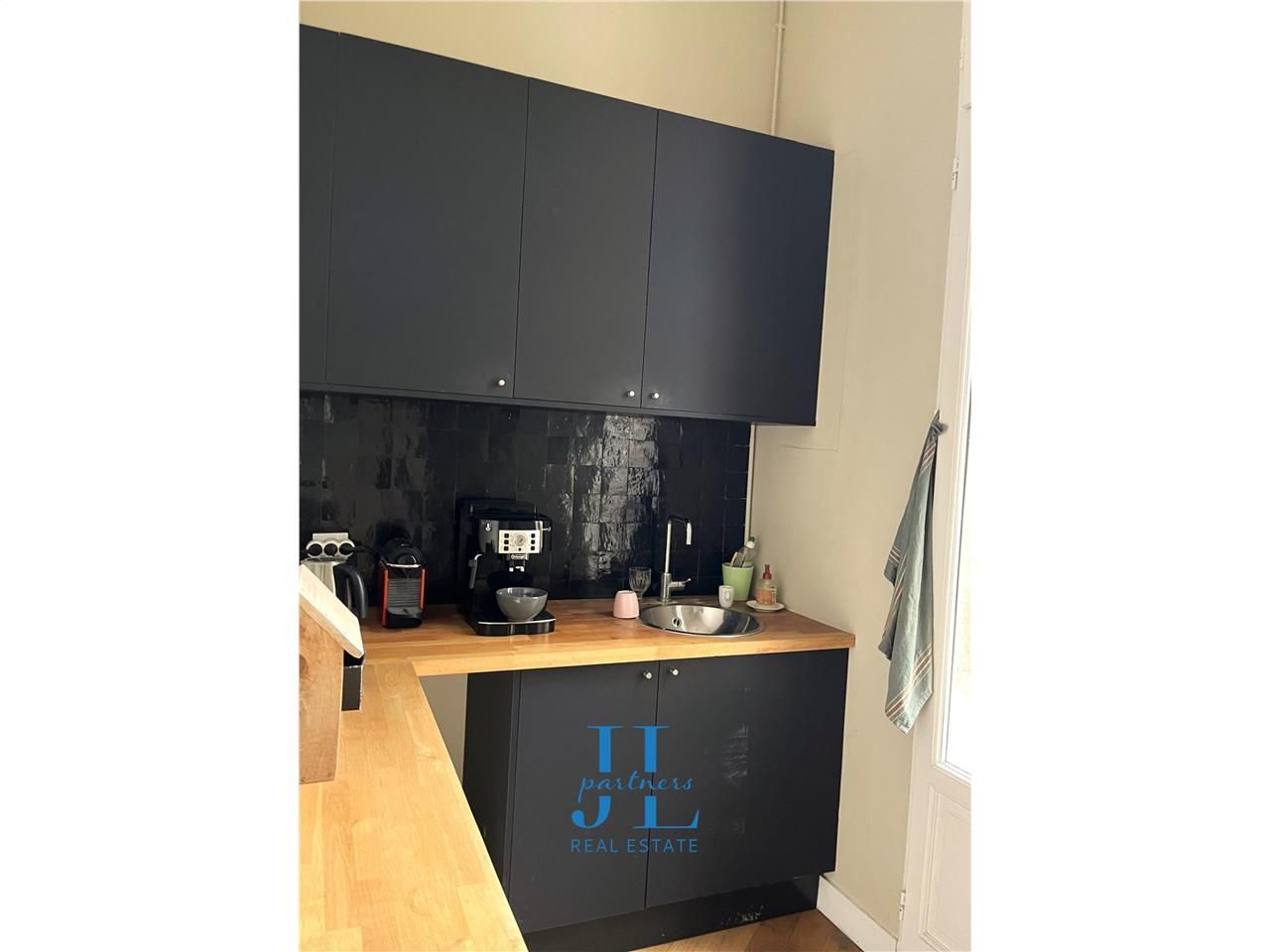 À LOUER – Immeuble de bureaux 433,85 m² – Bordeaux (en face du Parc Bordelais)