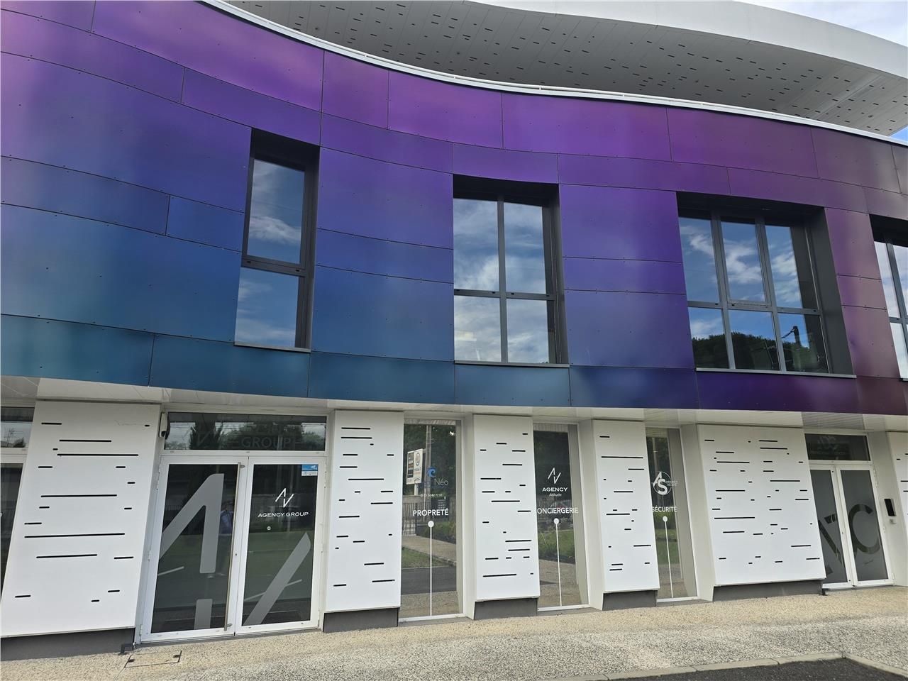 location très beaux Bureaux Eysines face ligne G