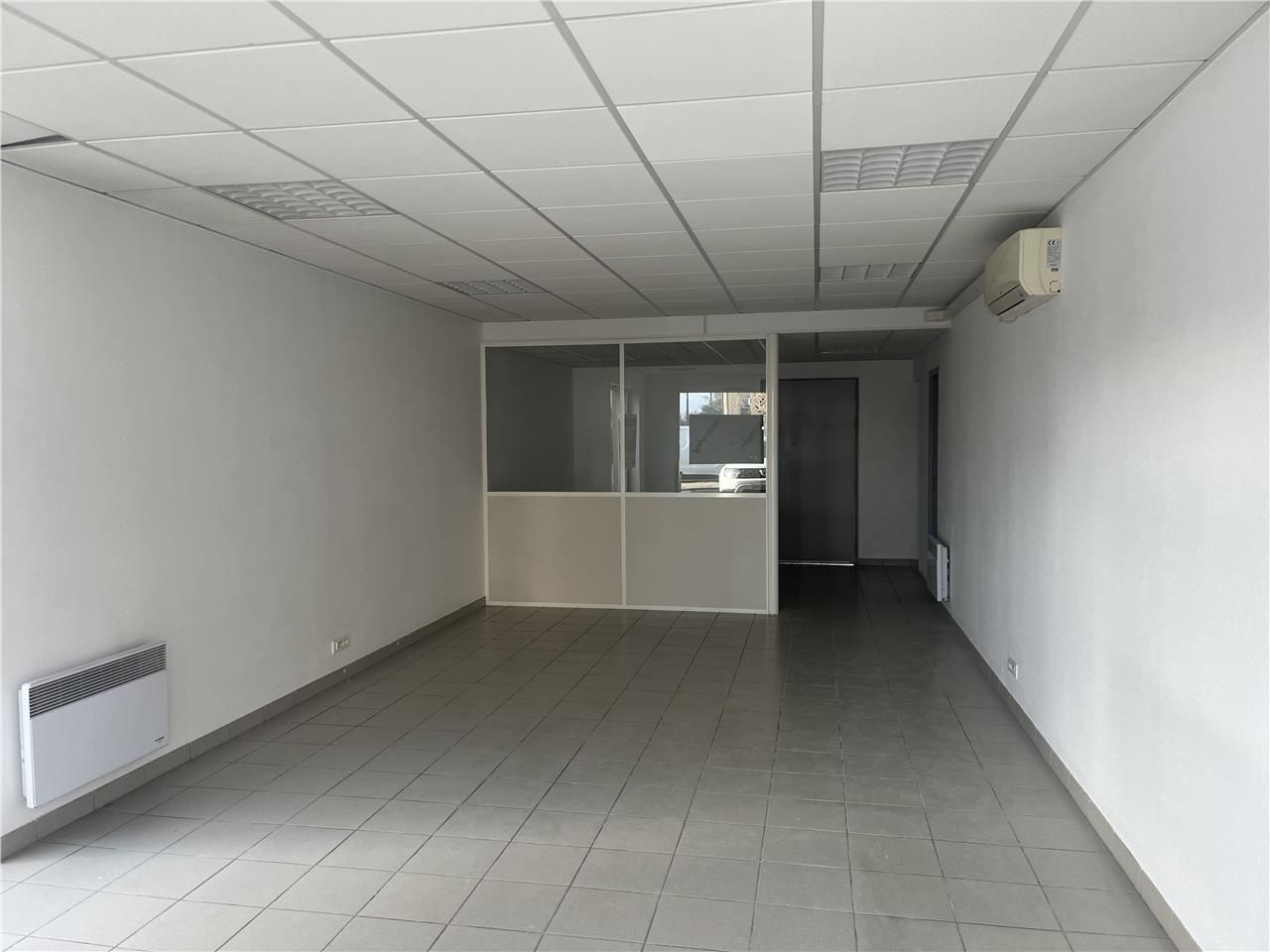 À LOUER – Local commercial 47 m² – Eysines