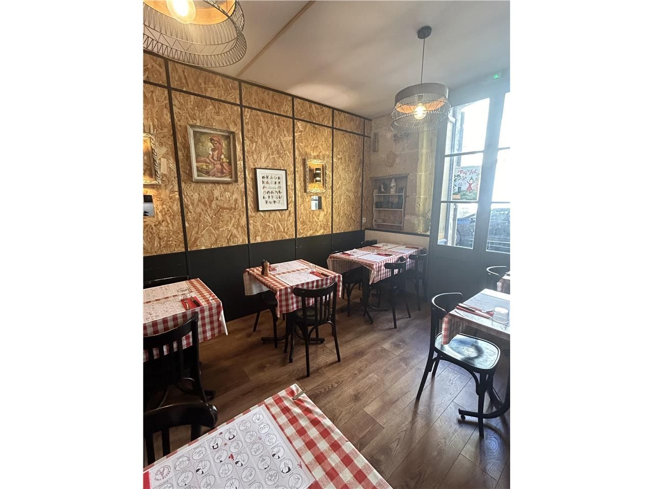 Restaurant à la location, rue Lecoq, à 2 pas de la Patinoire