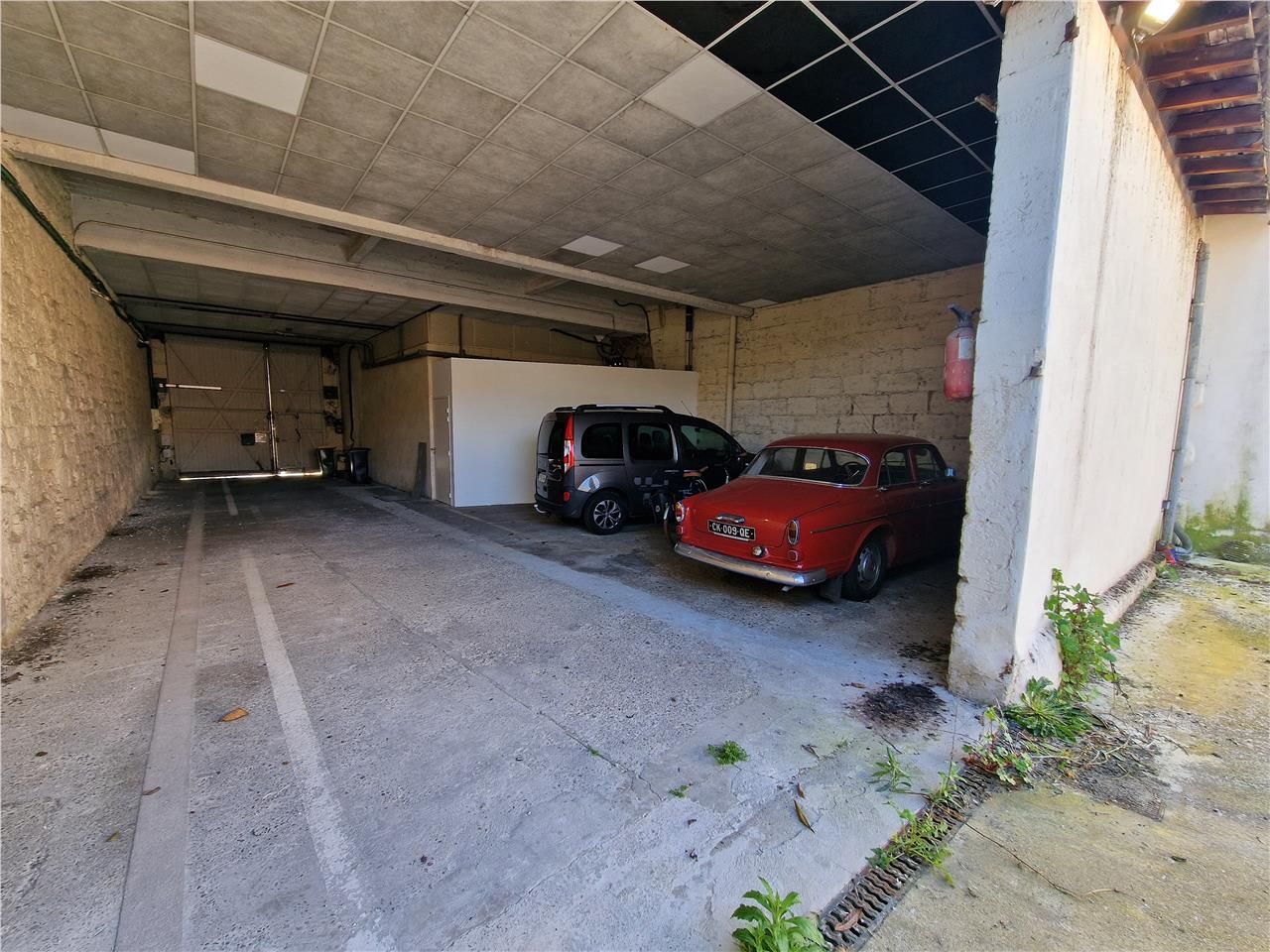 Gare Saint-Jean / Sacré-Cœur : Local commercial – Murs à vendre