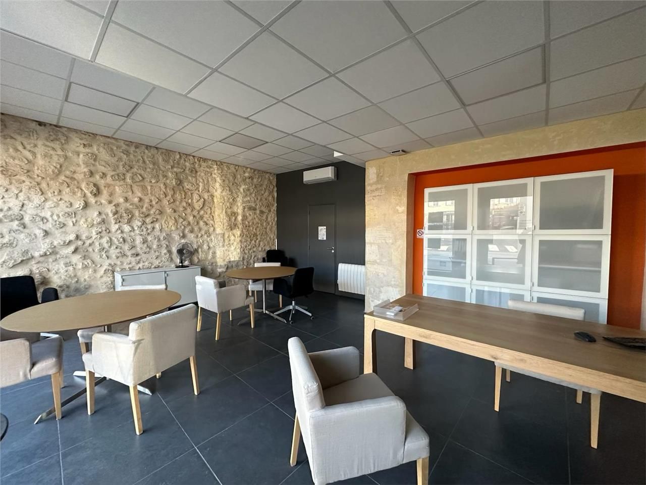 Local commercial à louer – Blanquefort (quartier Caychac)