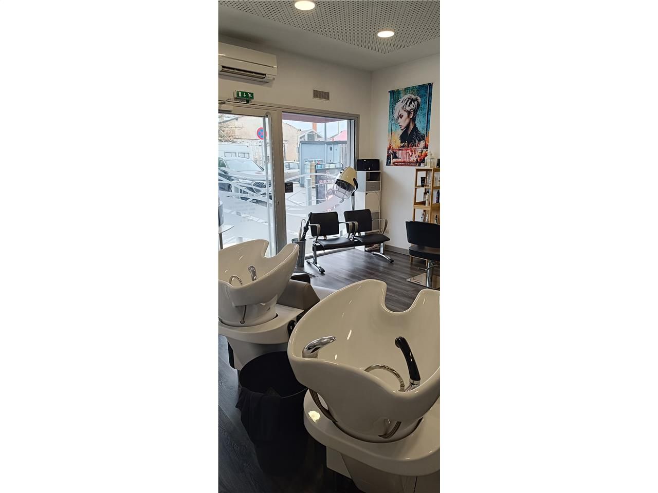 À VENDRE – FONDS DE COMMERCE SALON DE COIFFURE – BLANQUEFORT (33)