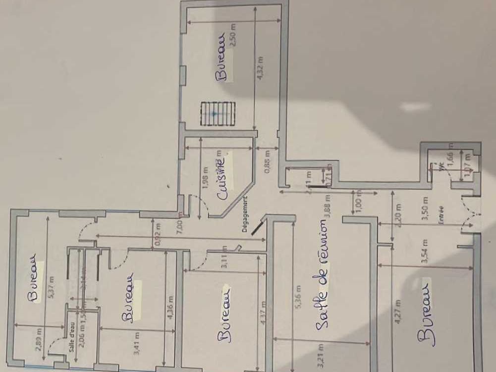 Location bureaux 130 m² non divisibles