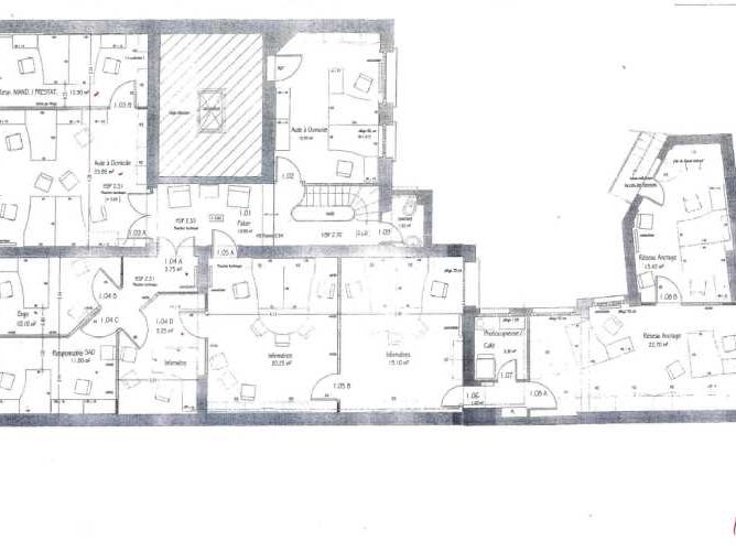 Location bureaux 366 m² non divisibles