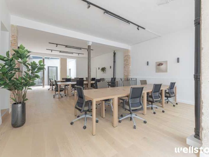 A proximité de la Gare du Nord et de la Gare de l