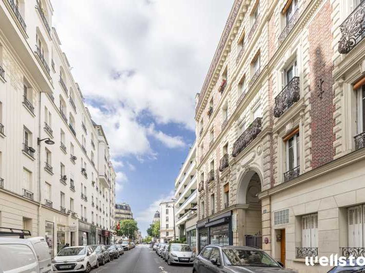 A proximité de Port Royal et des jardins du Luxem